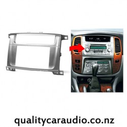 10689 QCA-07005 Stereo Fascia Kit for Toyota Land Cruiser 100 from 2003 to 2008